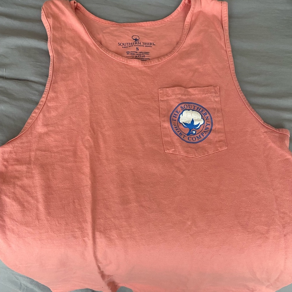 Cute coral shirt
